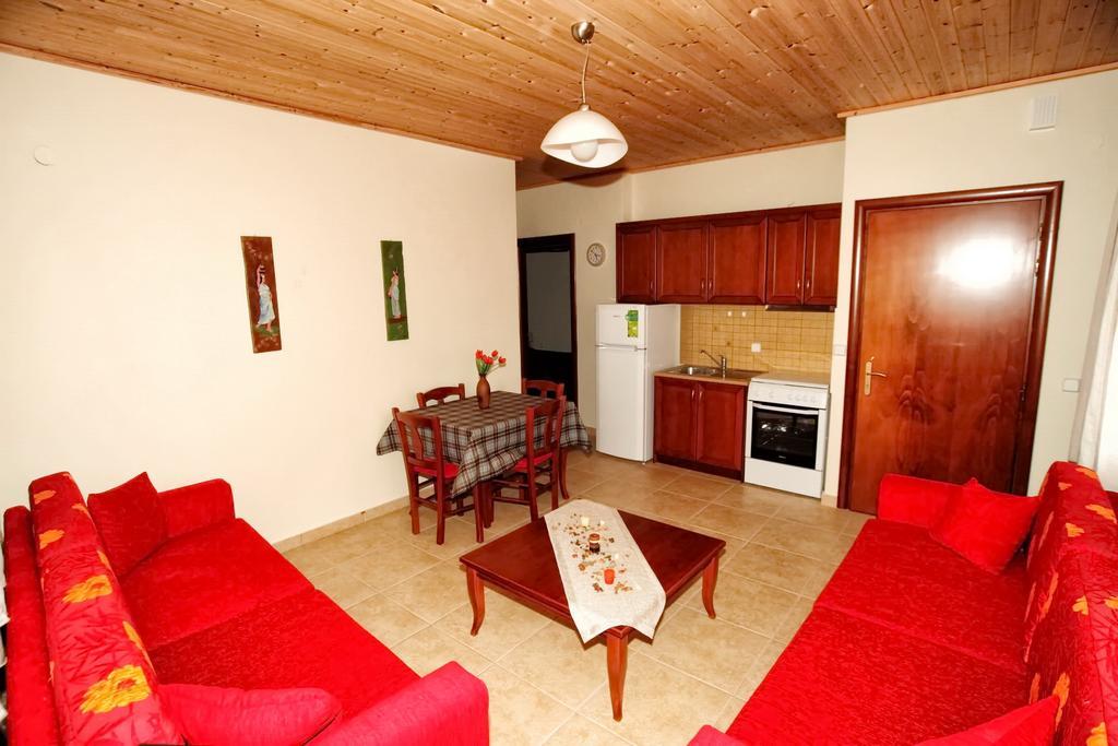 Traditional Apartments Tsikrikonis Mirtofiton Dış mekan fotoğraf
